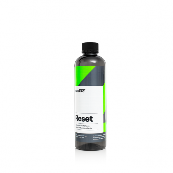 CarPro Reset - szampon pielęgnuje i odtyka powłoki kwarcowe/ceramiczne 1:500 500 ml